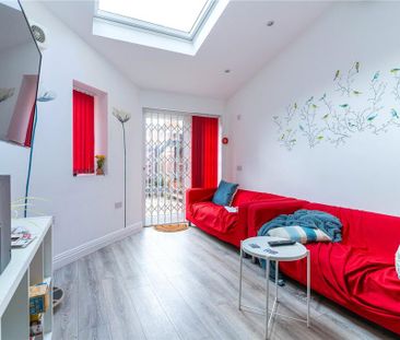 5 bedroom house to rent - Photo 1