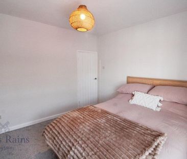 2 bedroom terraced house to rent - Photo 6