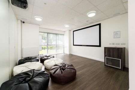 Studio to rent - Photo 4