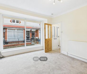 2 bedroom terraced house to rent - Photo 3
