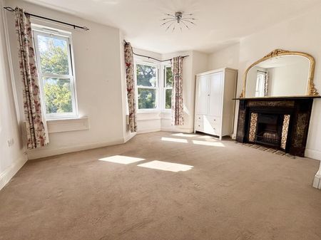 Wellsway, Bath - Photo 5