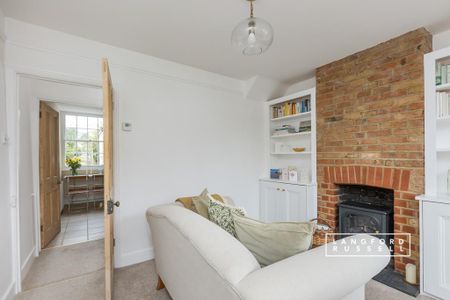 2 bedroom end of terrace house to rent - Photo 3