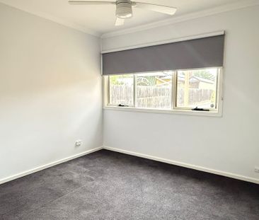 3/5 Glenluss Street, Werribee. - Photo 3