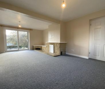 2 bedroom end of terrace house to rent - Photo 3