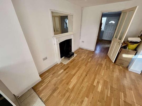 Grange Road, Felixstowe, IP11 - Photo 1