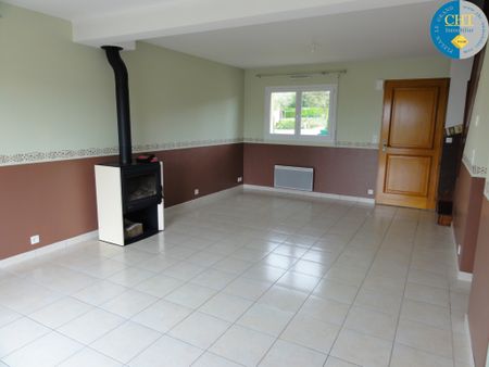 Location Maison 5 pièces 99m² GUER 56380 - Photo 2