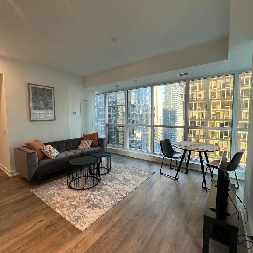 For Lease - 327 King Street Unit# 2903, Toronto, Ontario - Photo 1