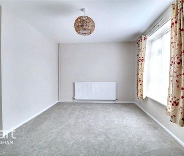 3 bedroom end of terrace house to rent - Photo 6