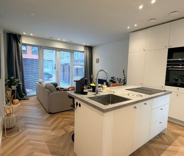 Appartement te huur: Chris van Abkoudestraat 21 2321 WW Leiden - Photo 2