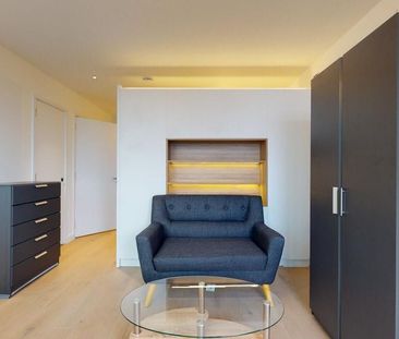 Studio to rent - Photo 2