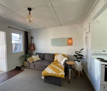 COMPACT AND COMFORTABLE ONE BEDROOM HOME - Photo 3