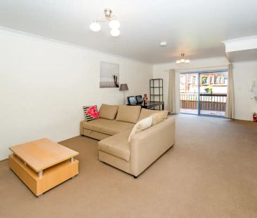 “Maroubra - Split Level Townhouse” - Photo 2
