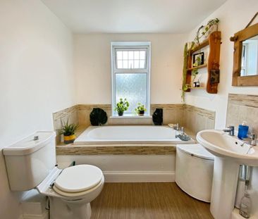 2 bedroom terraced house to rent - Photo 6