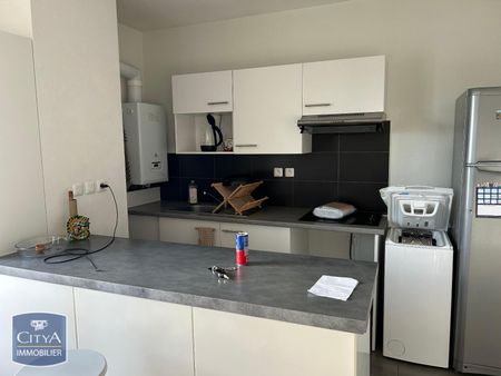 Location Appartement 3 pièces 63m² LORMONT 33310 - Photo 2