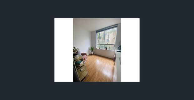 Furnished Studio + Parking - Photo 1