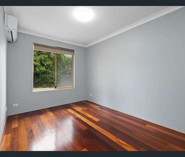 Large Comfy Family Home - Photo 5