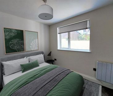 2 bedroom flat to rent - Photo 4