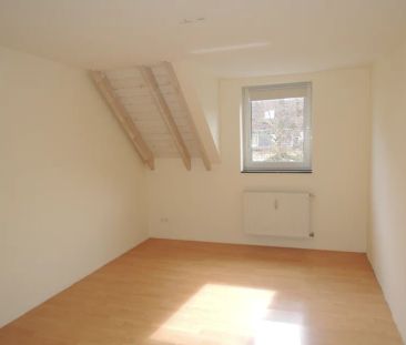 Genießen Sie das Flair! Wunderschöne Maisonette-Wohnung zu vermieten! - Photo 4