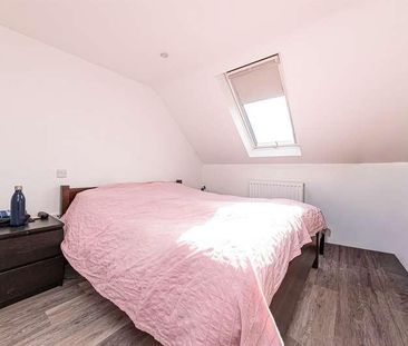 Evesham Place, Wokingham, RG41 - Photo 1