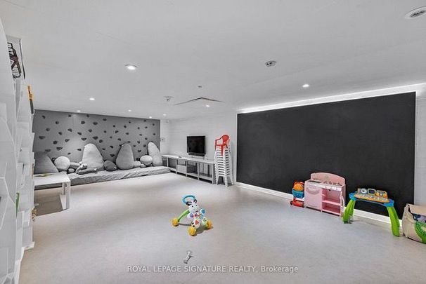 For Lease - 5 Soudan Avenue Unit# 2314, Toronto, Ontario - Photo 1