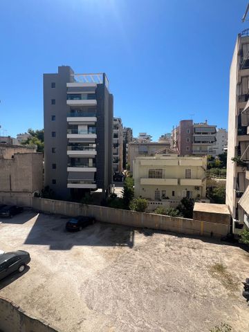 Διαμέρισμα για ενοικίαση Αμφιθέα (Παλαιό Φάληρο) - Photo 4