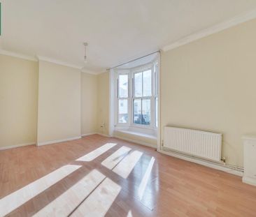 2 bedroom maisonette to rent - Photo 4