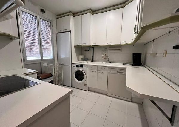 Calle de la Batalla del Salado, Madrid, Community of Madrid 28045