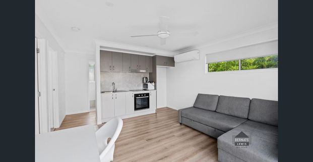 Private 2-Bedroom house - Elevated Position, Fully Fenced & Partially Furnished - Photo 1