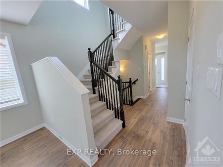 For Lease - 65 TEELIN Circle, Barrhaven, Ontario - Photo 2