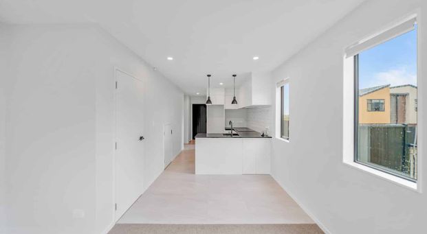 Tidy 2 bedroom home! - Photo 1