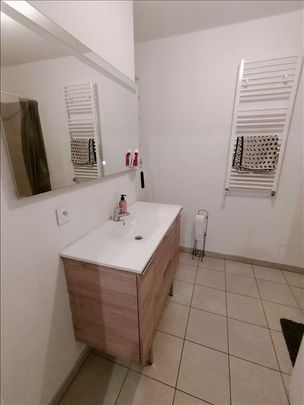 4 pièces - Meublé - 75,13 m² - RDC - Colocation non autorisée - Photo 1