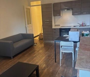 Location Appartement 2 pièces 40m² LYON 7ème - Photo 1