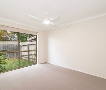 Charming 2 Bedroom Coomera Villa - Photo 2