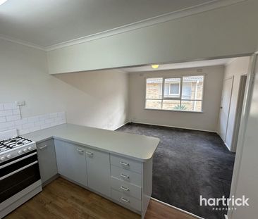 GOOD VIBES - Photo 1