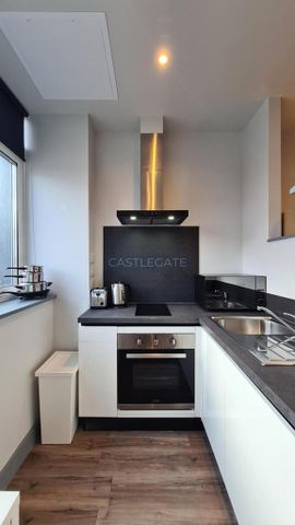 Studio to rent - Photo 3