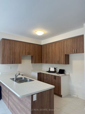 Semi-Detached Home For Lease | X8138130 - Photo 5