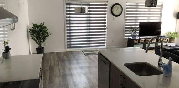 4,5-1200 pi-1900$/mois - Stat. Ext. - Locker - 1er septembre - Photo 2