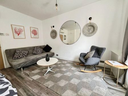 Studio to rent - Photo 5
