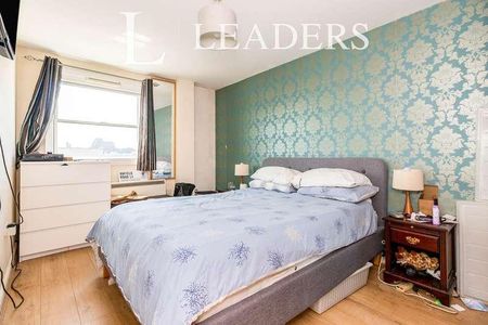 Hudson House, KT19 - Photo 5