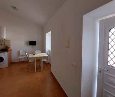 Casa Térrea T1 Zona calma totalmente renovada. Arrendamento de Outu... - Photo 5