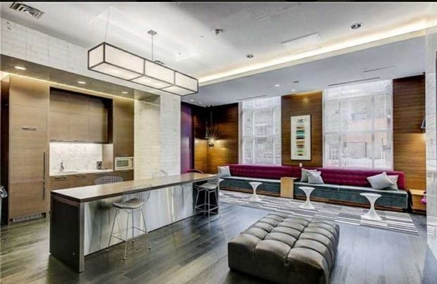 For Lease - 105 George Street Unit# 412, Toronto, Ontario - Photo 1