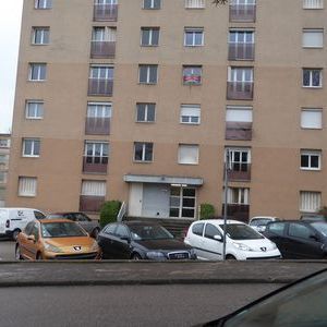 À louer / Appartement F4 / BESANCON QUARTIER FONTAINE-ECU 69 rue de Fontaine Ecu - Photo 3