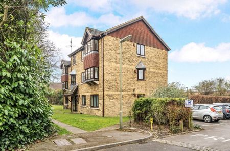 1 bedroom ground floor flat to rent - Photo 3