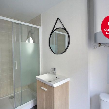 Location Appartement 1 pièce 41m² MAZAMET 81200 - Photo 3