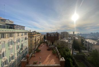 Appartamento in affitto - Castelletto (Genova)