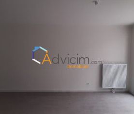 Appartement à louer Saint-Jean-de-la-Ruelle - Photo 1