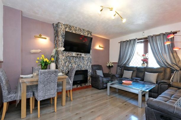 3 Bed Flat, North Anderson Drive, AB16 - Photo 1