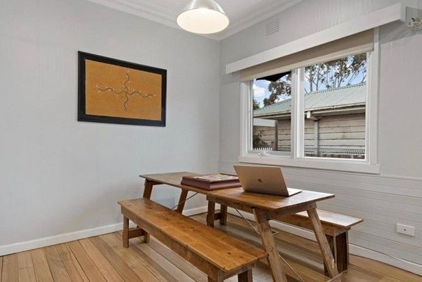 Thinking of selling? Contact our agent - Photo 1