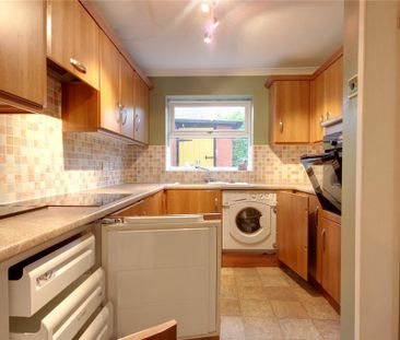 3 bedroom terraced house to rent - Photo 5