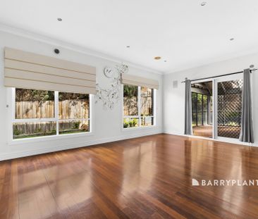 Stylish & Comfortable Family Living - Photo 1